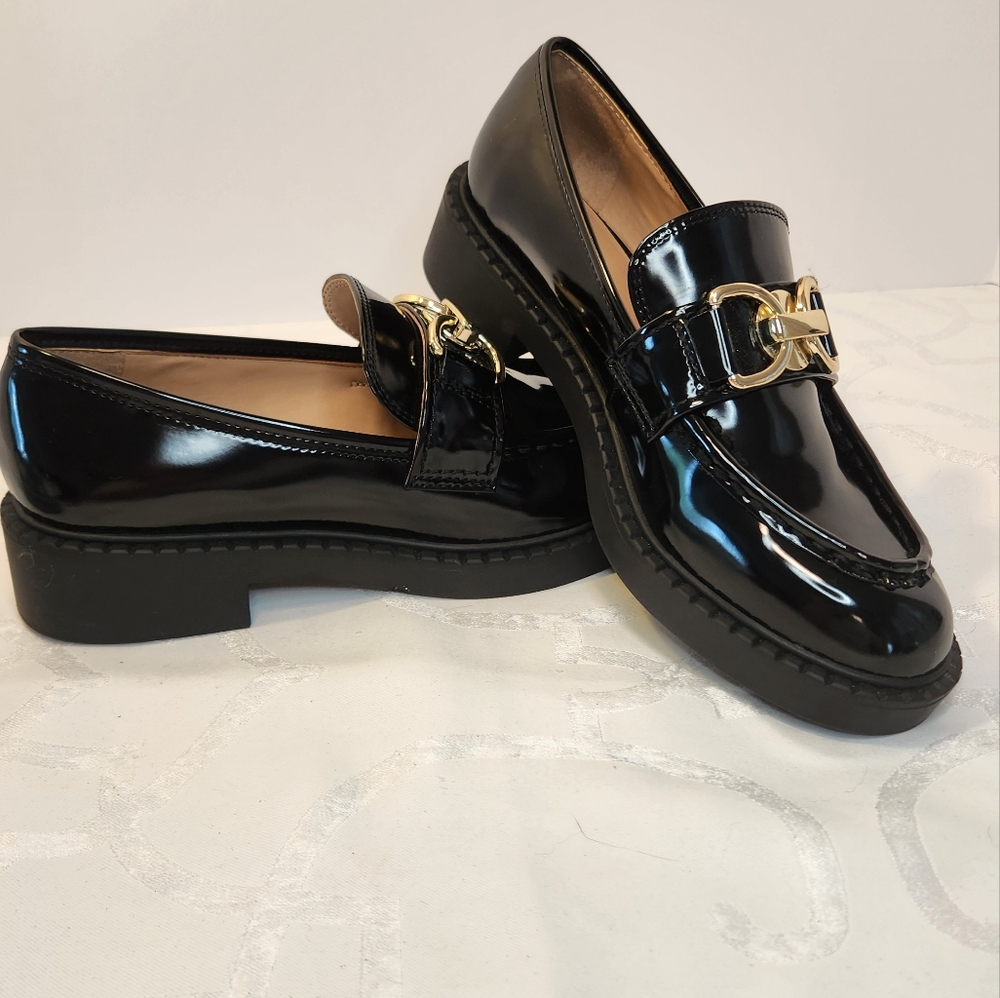 INC Chunky 1" Platform Black Patent Leather Loafer w Gold Hardware Detail S 6.5